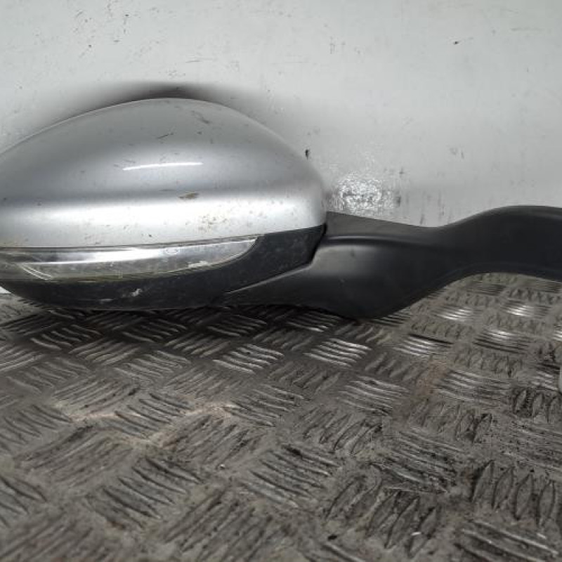 Retroviseur droit PEUGEOT 208 1