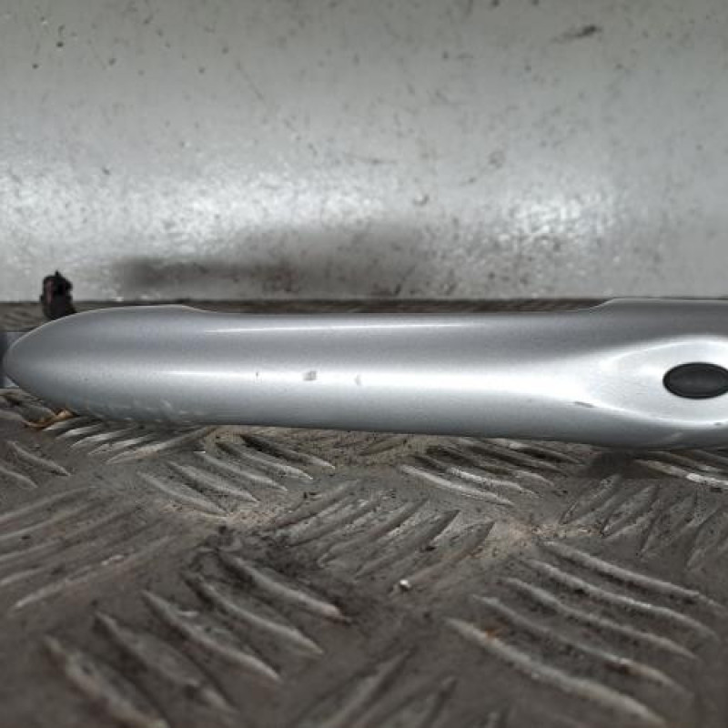 Poignee porte avant gauche RENAULT MEGANE 3