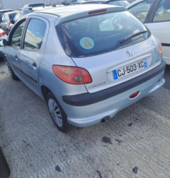 Ceinture avant gauche PEUGEOT 206 Photo n°8