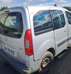 Compresseur clim PEUGEOT PARTNER 2 Photo n°6