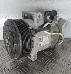 Compresseur clim RENAULT CLIO 5 Photo n°1