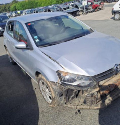 Compresseur clim VOLKSWAGEN POLO 5 Photo n°5