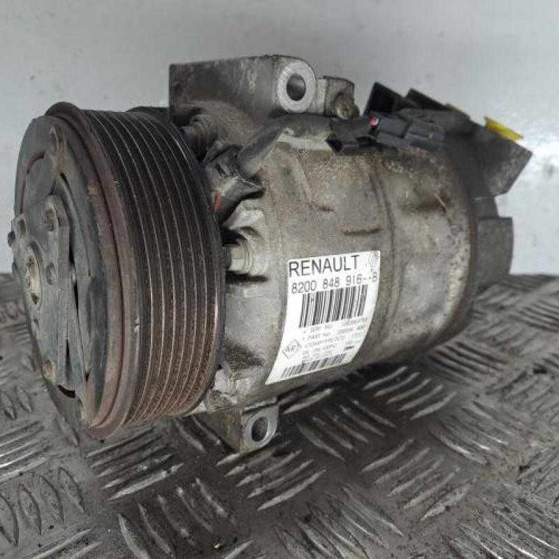 Compresseur clim RENAULT TRAFIC 3 COURT