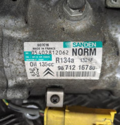 Compresseur clim PEUGEOT 3008 1 Photo n°3