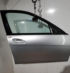 Porte avant droit MERCEDES CLASSE C 204 Photo n°1