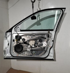 Porte avant droit MERCEDES CLASSE C 204 Photo n°4