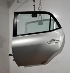 Porte arriere gauche TOYOTA AURIS 1 Photo n°1