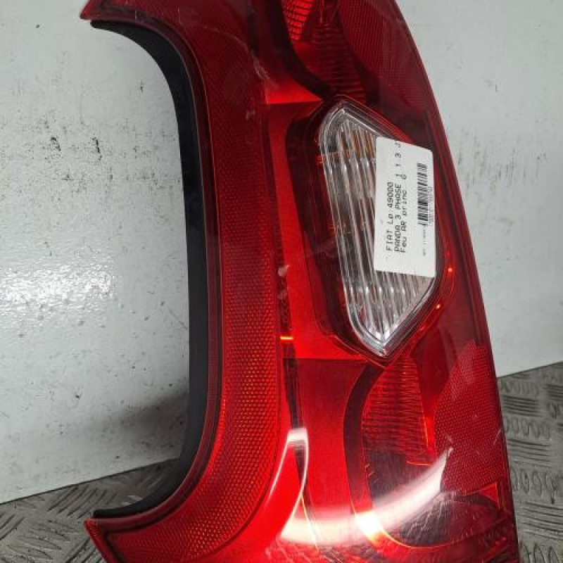Feu arriere principal gauche (feux) FIAT PANDA 3