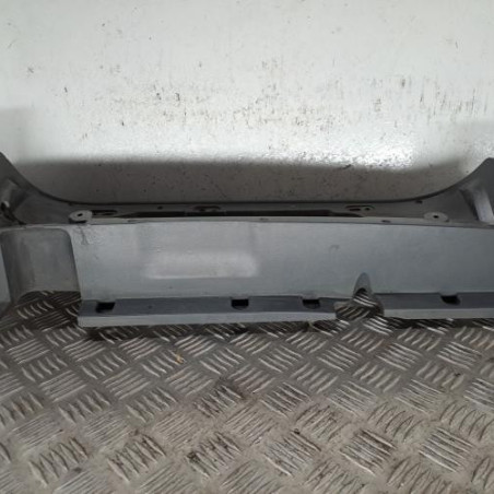 Enjoliveur de feu arriere gauche RENAULT TRAFIC 2