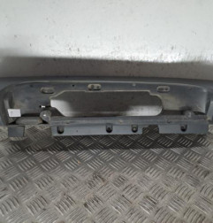 Enjoliveur de feu arriere gauche RENAULT TRAFIC 2 Photo n°3