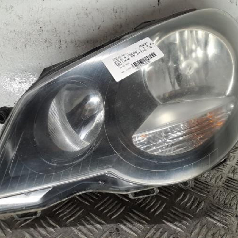 Optique avant principal gauche (feux)(phare) VOLKSWAGEN POLO 4