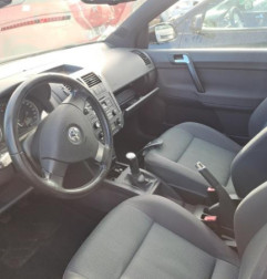 Optique avant principal gauche (feux)(phare) VOLKSWAGEN POLO 4 Photo n°9