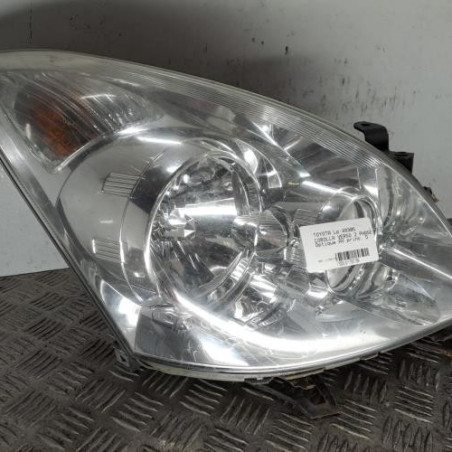 Optique avant principal droit (feux)(phare) TOYOTA COROLLA VERSO 2 Photo n°1