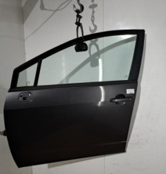 Porte avant gauche TOYOTA COROLLA VERSO 2 Photo n°1