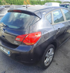 Porte avant droit OPEL ASTRA J Photo n°7