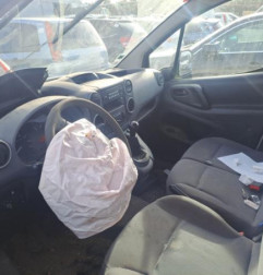 Porte laterale droit PEUGEOT PARTNER 2 Photo n°9