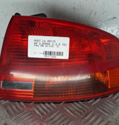 Feu arriere principal droit (feux) AUDI A4 2 Photo n°1