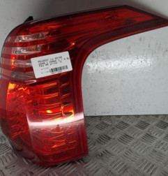 Feu arriere principal droit (feux) PEUGEOT 5008 1 Photo n°1