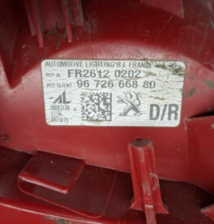 Feu arriere principal droit (feux) PEUGEOT 5008 1 Photo n°5