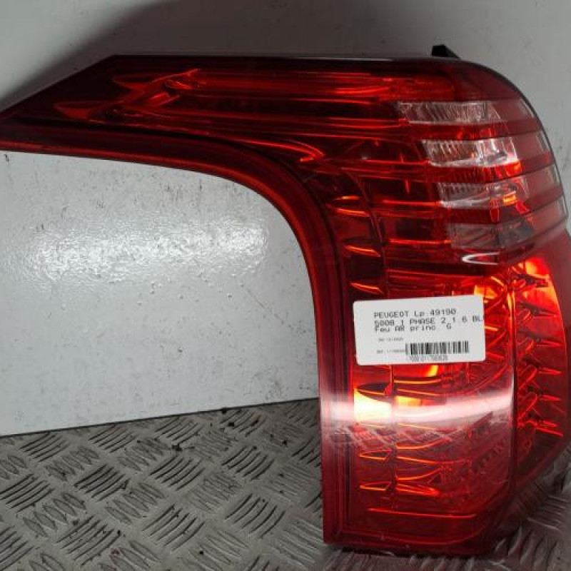 Feu arriere principal gauche (feux) PEUGEOT 5008 1