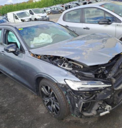 Malle/Hayon arriere VOLVO V 60 3 Photo n°5