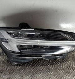 Optique avant principal droit (feux)(phare) VOLVO V 60 3 Photo n°1