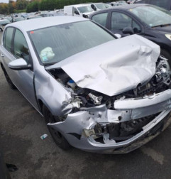 Malle/Hayon arriere VOLKSWAGEN GOLF 6 Photo n°6