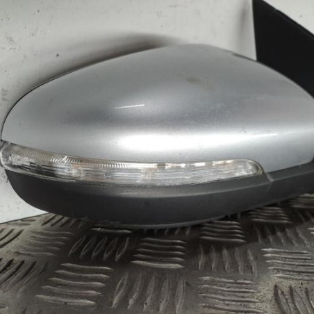 Retroviseur droit VOLKSWAGEN GOLF 6