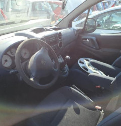 Porte avant gauche PEUGEOT PARTNER 2 Photo n°11