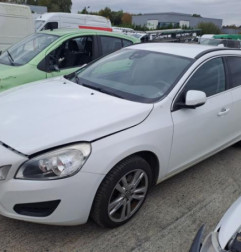 Porte arriere gauche VOLVO V 60 2 Photo n°4