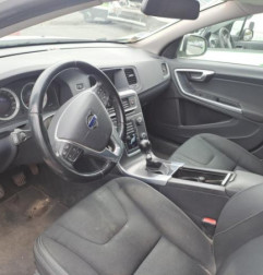 Porte arriere gauche VOLVO V 60 2 Photo n°8