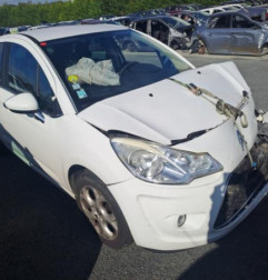 Malle/Hayon arriere CITROEN C3 2 Photo n°5