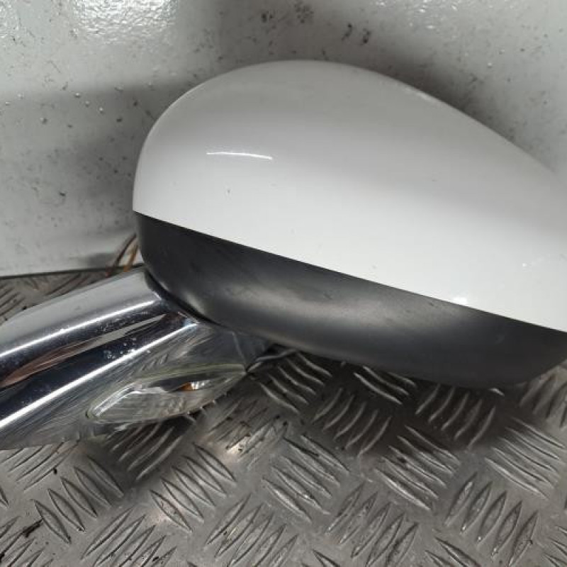 Retroviseur gauche CITROEN C3 2