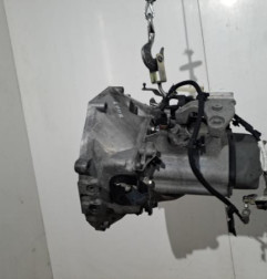 Boite de vitesses PEUGEOT 2008 1 Photo n°1