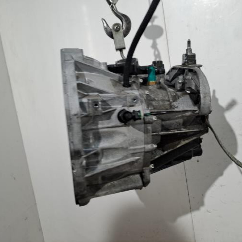 Boite de vitesses RENAULT TRAFIC 3 COURT