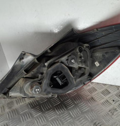 Feu arriere principal gauche (feux) OPEL CORSA D Photo n°3