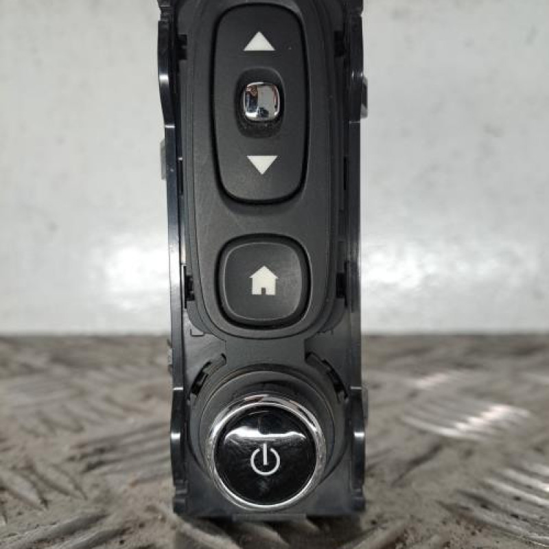 Commande autoradio RENAULT ZOE 1