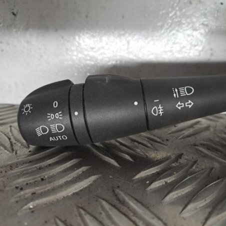 Commodo phare RENAULT CLIO 4