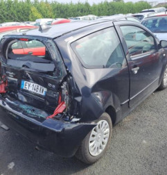 Capot CITROEN C2 Photo n°6