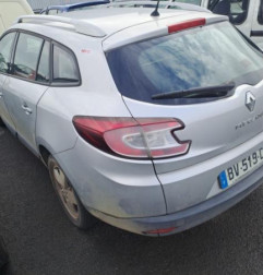 Pare choc arriere RENAULT MEGANE 3 Photo n°11