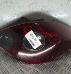 Feu arriere principal droit (feux) OPEL CORSA D Photo n°1