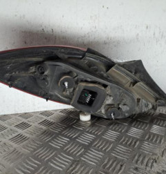 Feu arriere principal droit (feux) OPEL CORSA D Photo n°3