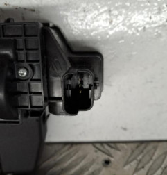 Serrure de hayon PEUGEOT 2008 2 Photo n°3