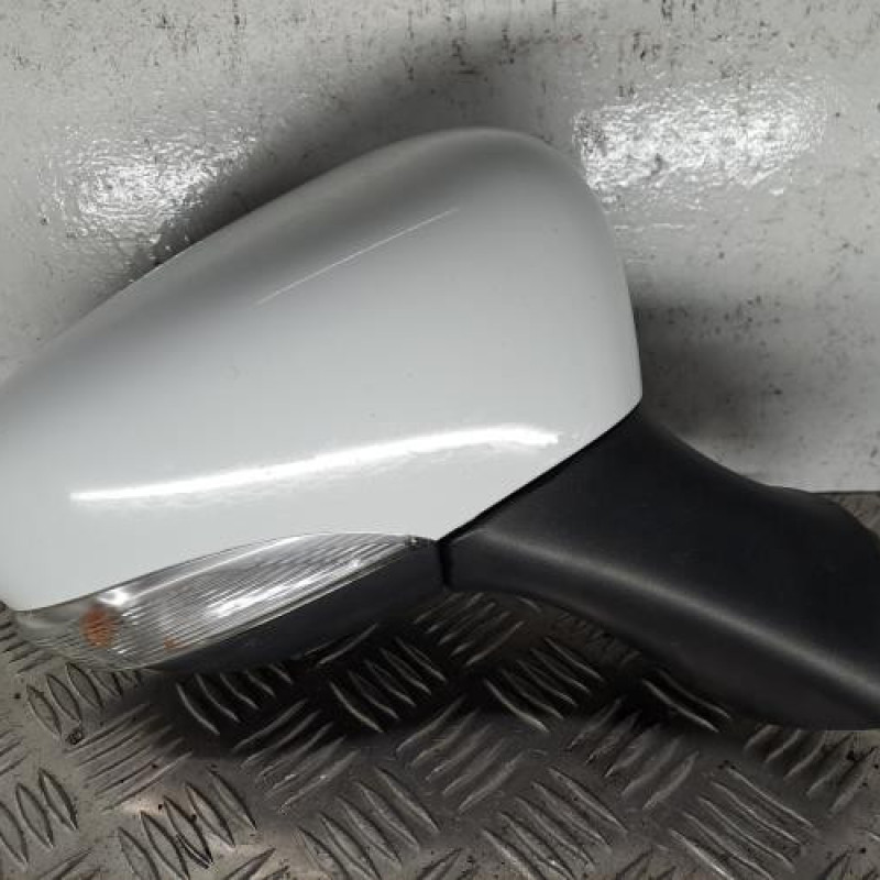 Retroviseur droit RENAULT CLIO 4