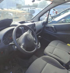 Porte avant gauche CITROEN BERLINGO 2 Photo n°9