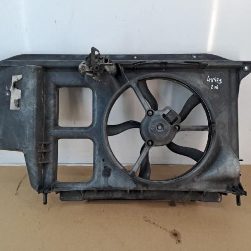 Armature avant, Masque avant PEUGEOT 206