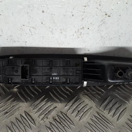 Interrupteur de leve vitre avant gauche RENAULT SCENIC 3