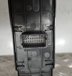 Interrupteur de leve vitre avant gauche RENAULT SCENIC 3 Photo n°3