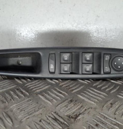 Interrupteur de leve vitre avant gauche RENAULT MEGANE 3 Photo n°1