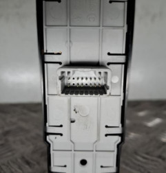 Interrupteur de leve vitre avant gauche RENAULT MEGANE 3 Photo n°3